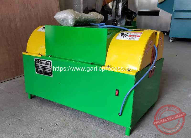 Automatic-Garlic-Root-and-Leaf-Cutting-Machine-for-Lithuania